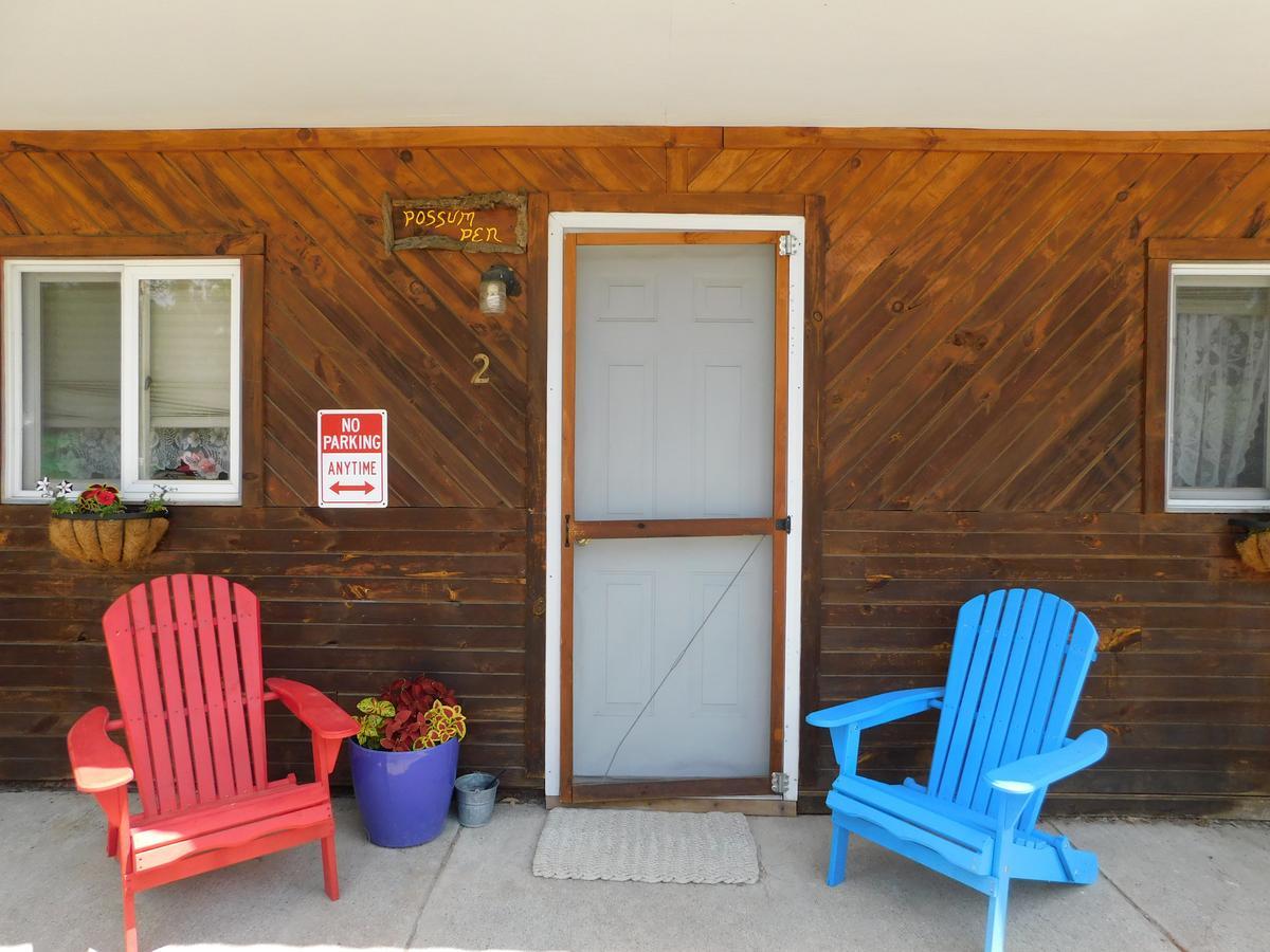 Pine Crest Motel & Cabins Barton Kültér fotó